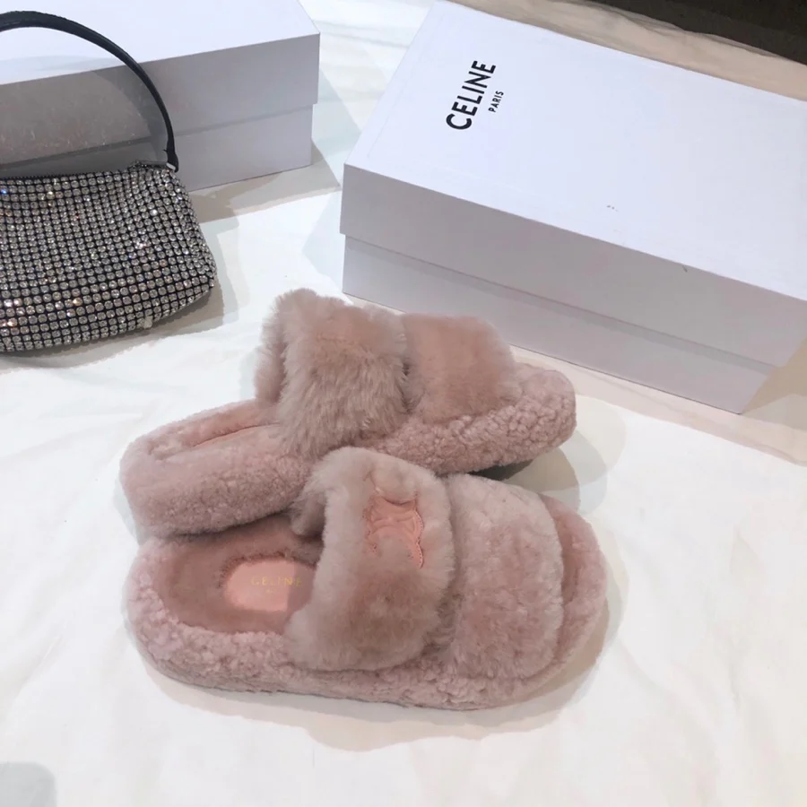 Обувь Celine - Пушистые тапочки Celine - порошок сушеных роз