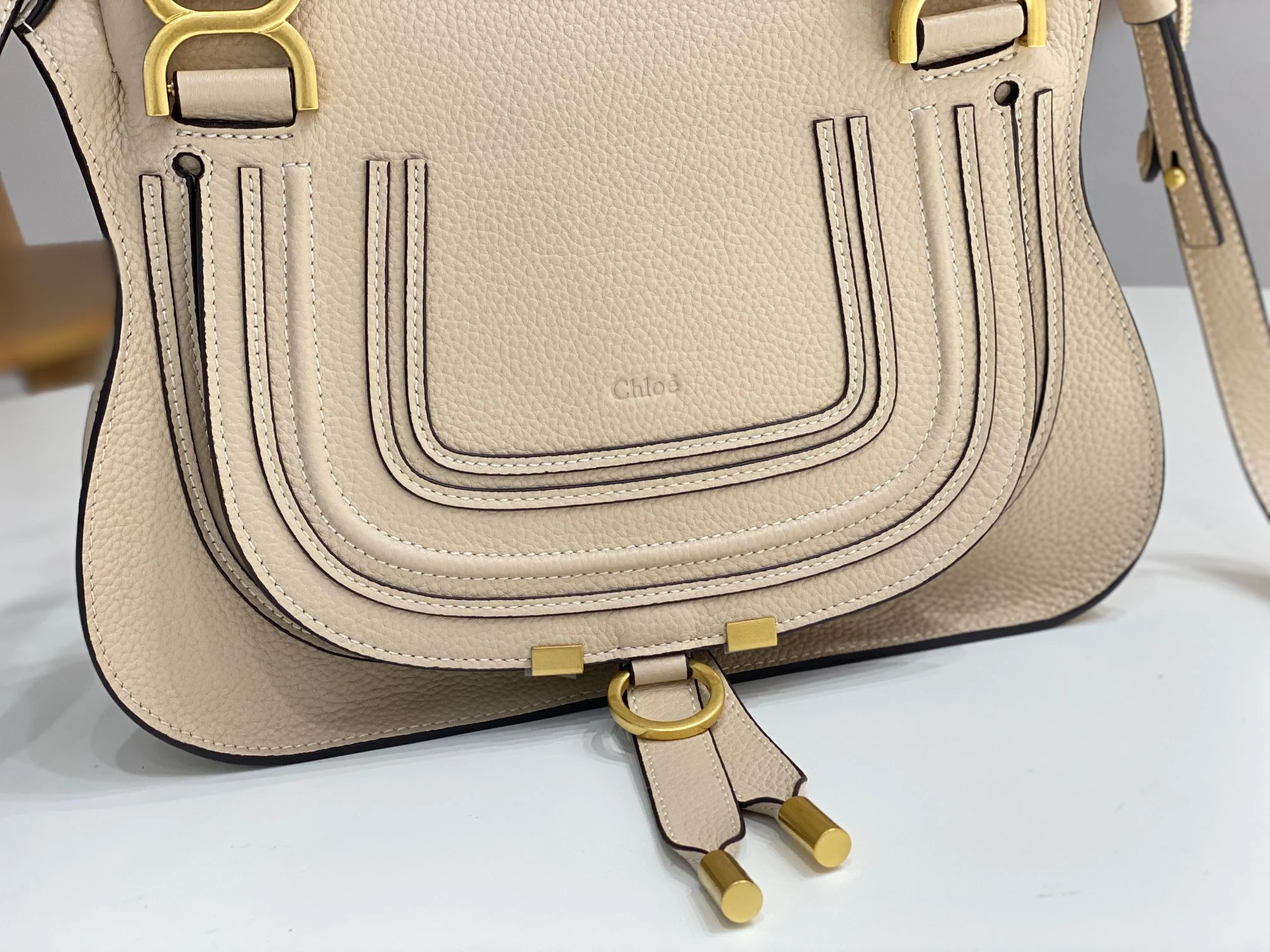 Chloe-marcie-off-white-medium