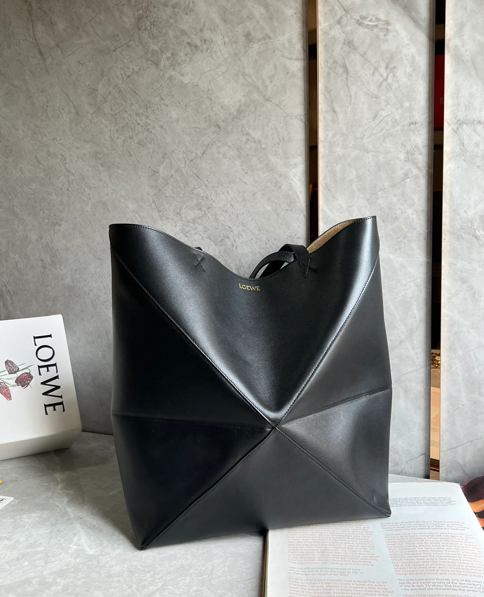Сумка-тоут Loewe Puzzle Fold — классический черный