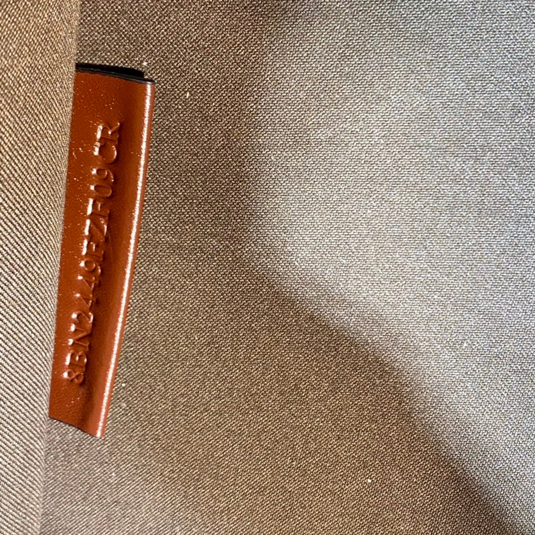 Сумка-тоут Fendi Sunshine Medium из бежевого холста