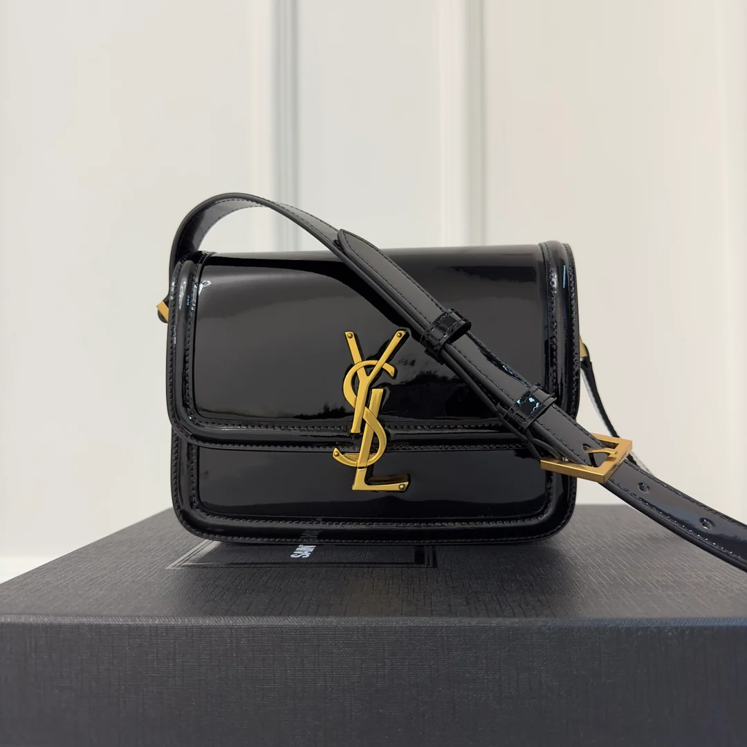 Сумка YSL Box Saint Laurent Tofu Bag, маленькая, лакированная, черная.