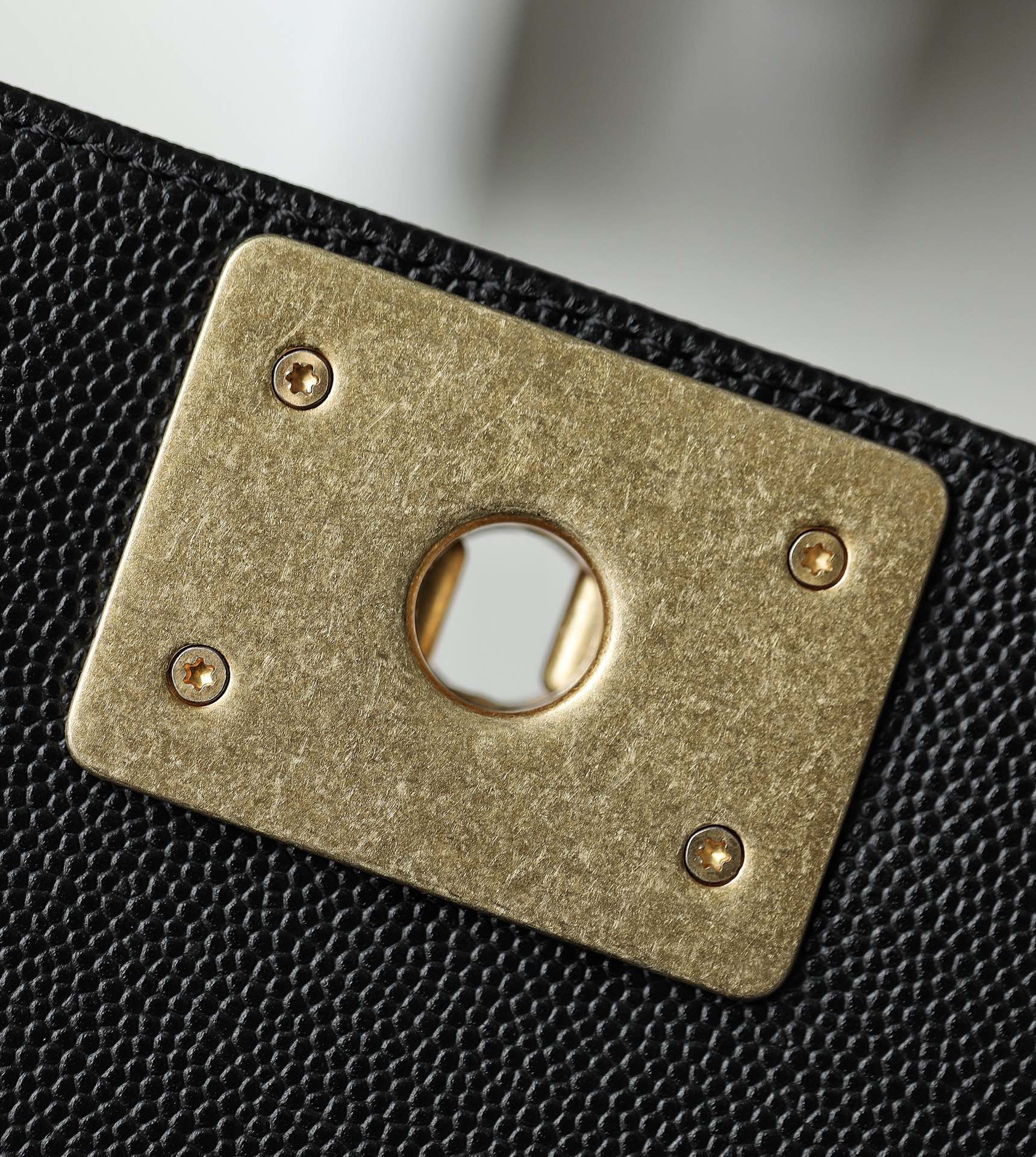 Chanel Le Boy Crystal Edition, узор 