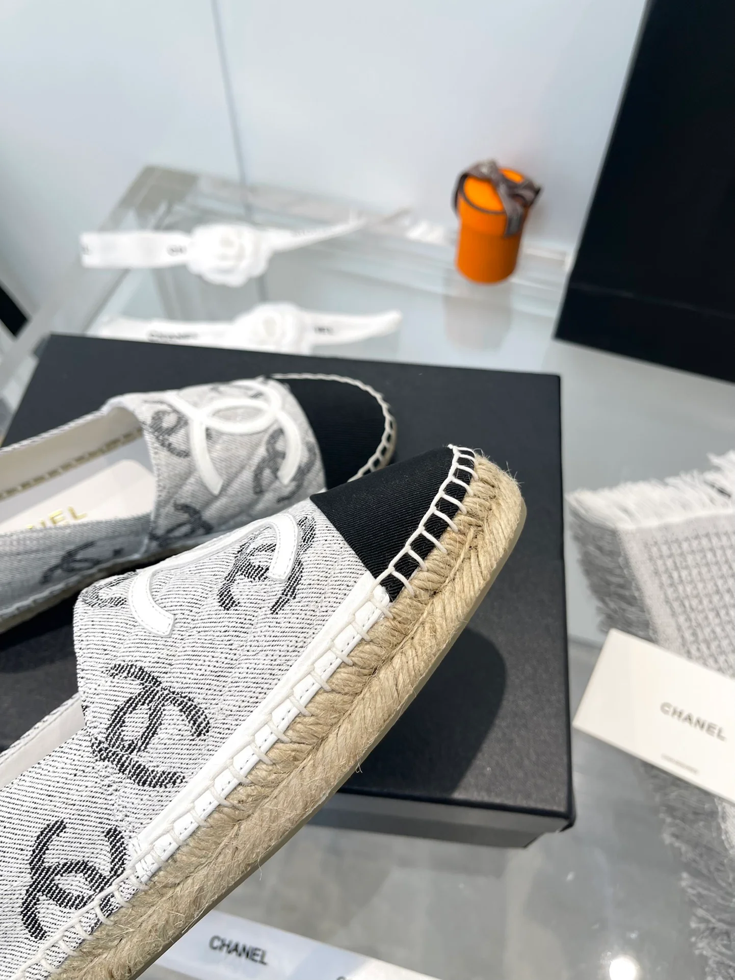 Chanel - Рыбацкие туфли