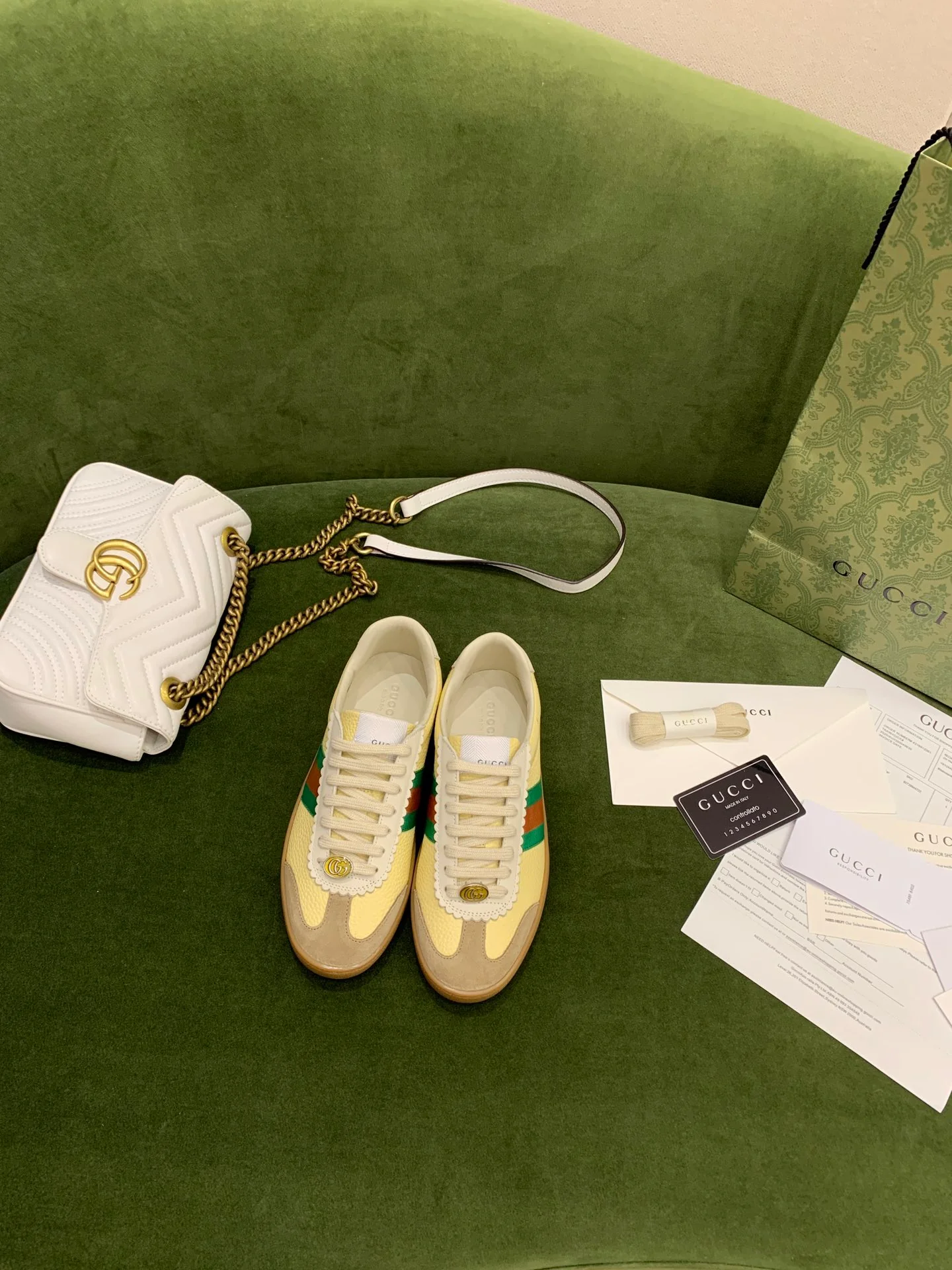 Gucci - Ретро-кроссовки с цветовыми блоками - Белые кроссовки - Парный стиль - 1