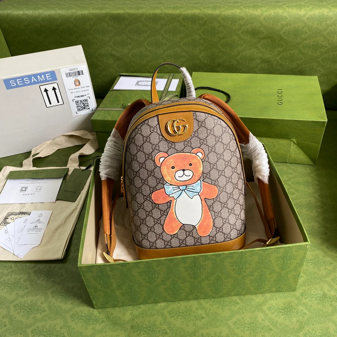 Рюкзак, созданный в сотрудничестве Gucci и Teddy Bear.