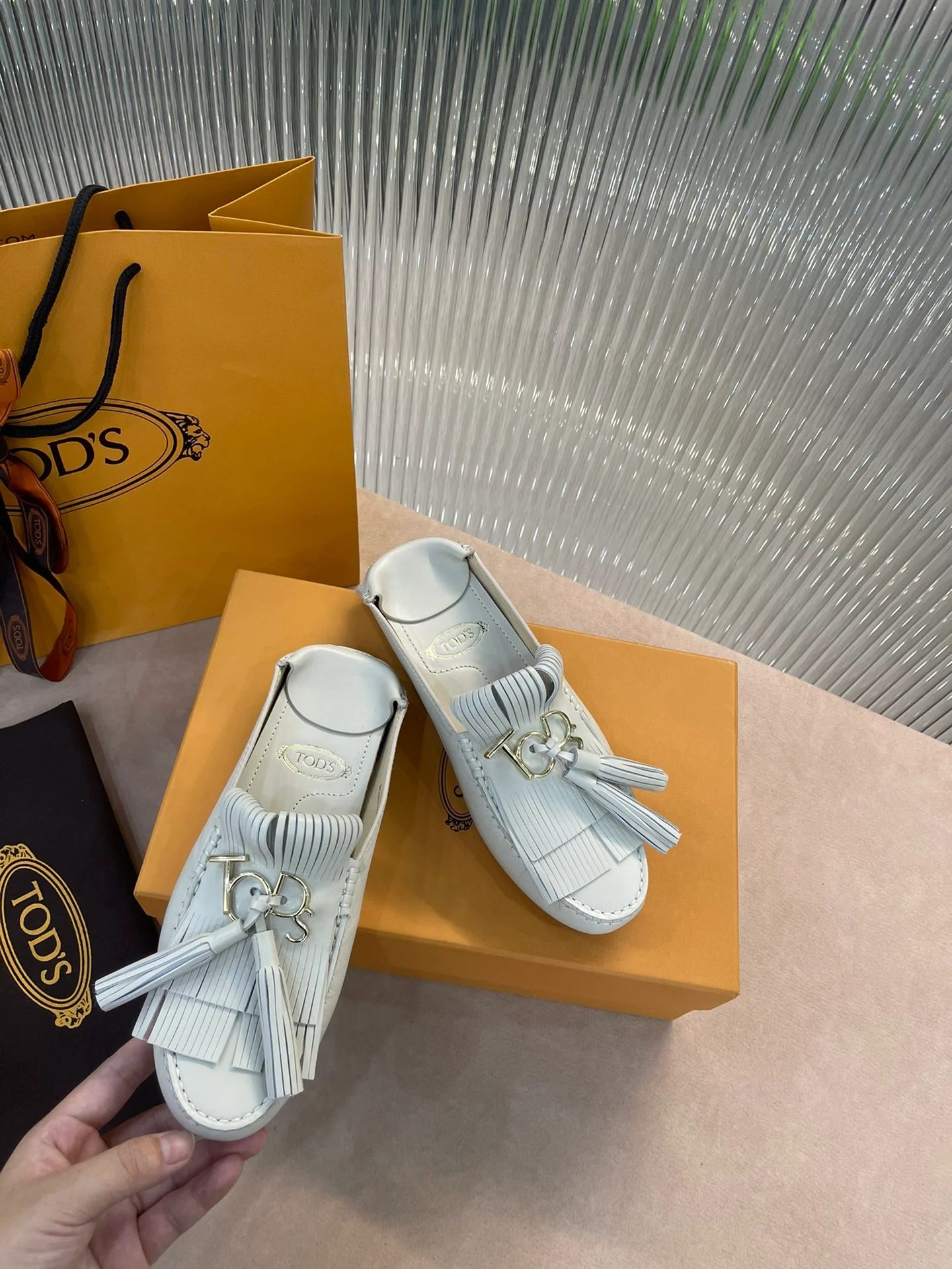 Tods - Двусторонние лоферы - Обувь без шнурков