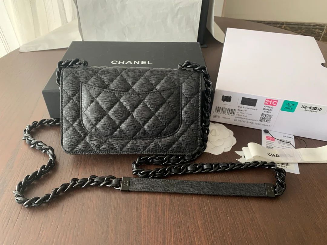 Chanel WOC - Черная кожа с зернистой текстурой - Черная пряжка