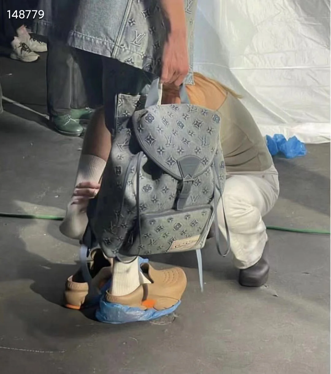 m22534-LV-montsouris рюкзак из выцветшего денима