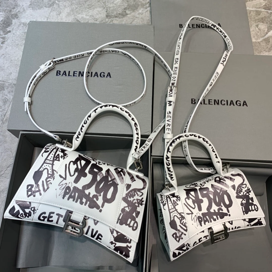 Сумка Balenciaga Hourglass - White Plain Graffiti