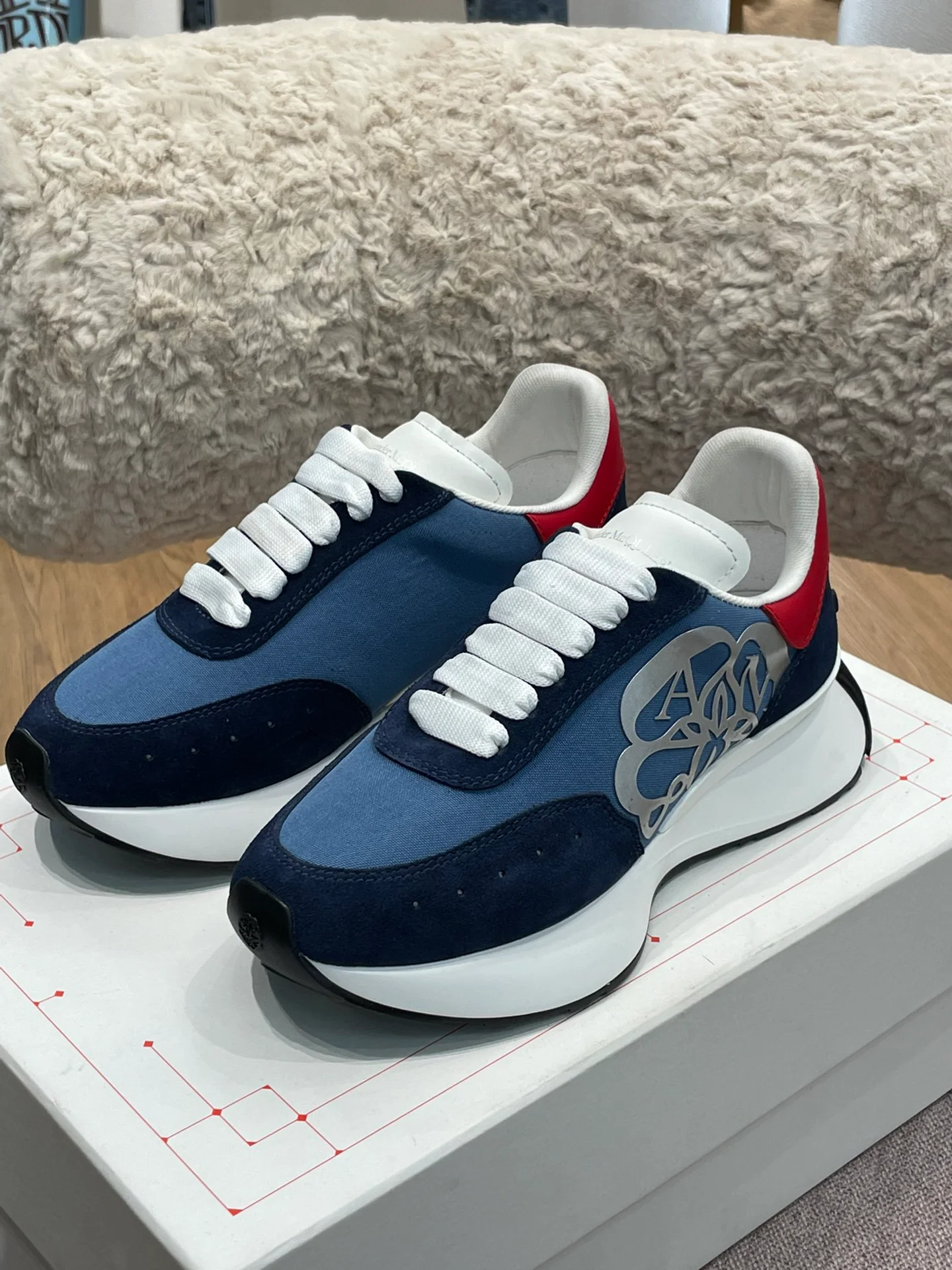 Кроссовки для бега McQueen весна/лето 2022 (парные)