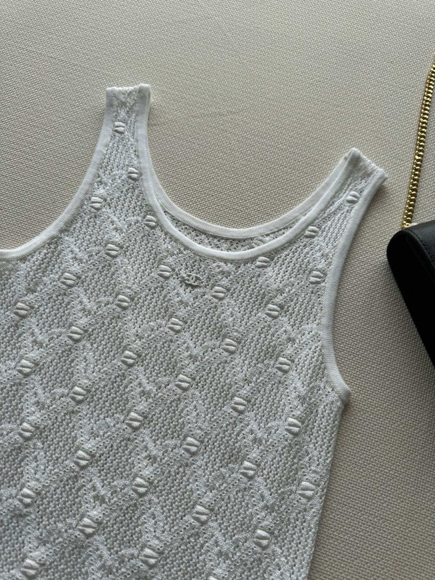 Жилет в стиле Chanel - 2403 - Новый жилет - Белый