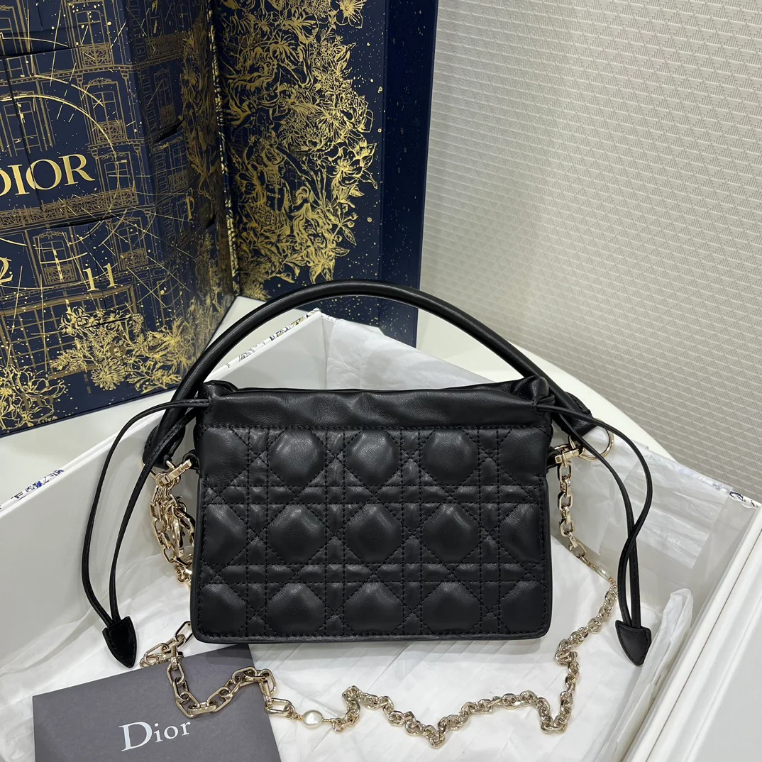 Мини-сумочка Dior Lady с узором 