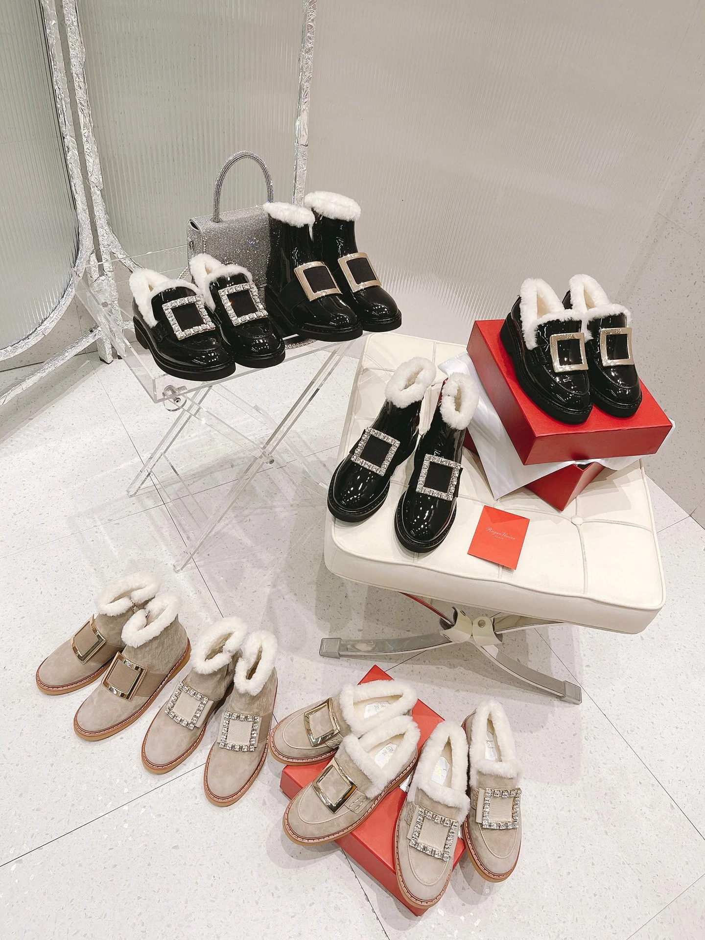 Обувь RV Shoes - 2024 - Шерстяные ботильоны - Изображение коллекции