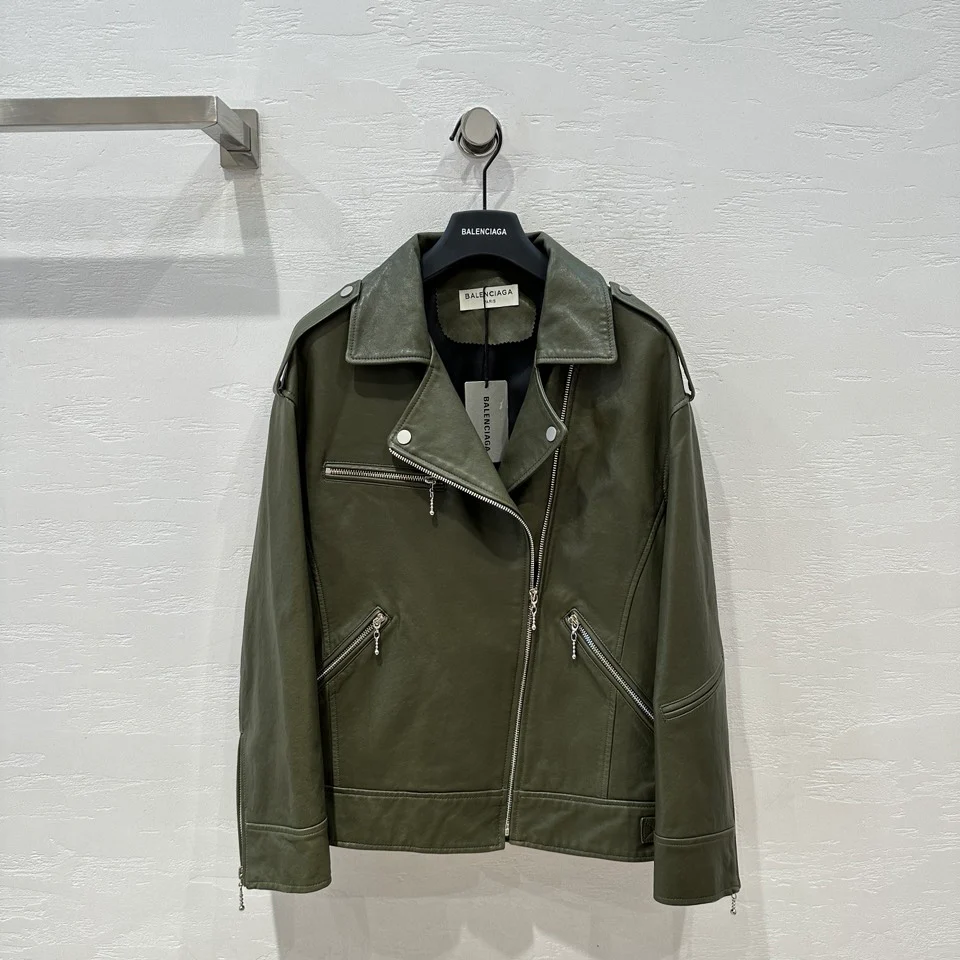 Balenciaga - 2403 - Новинка ранней весны - Стильная кожаная мотоциклетная куртка - Оливково-зеленый