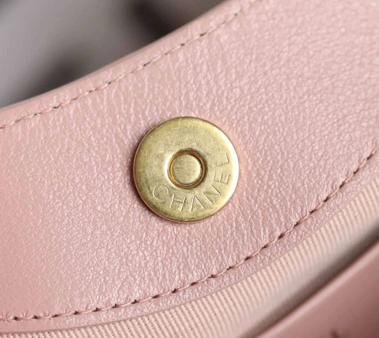 Сумка Chanel 25p nano 31, замша, розовая.