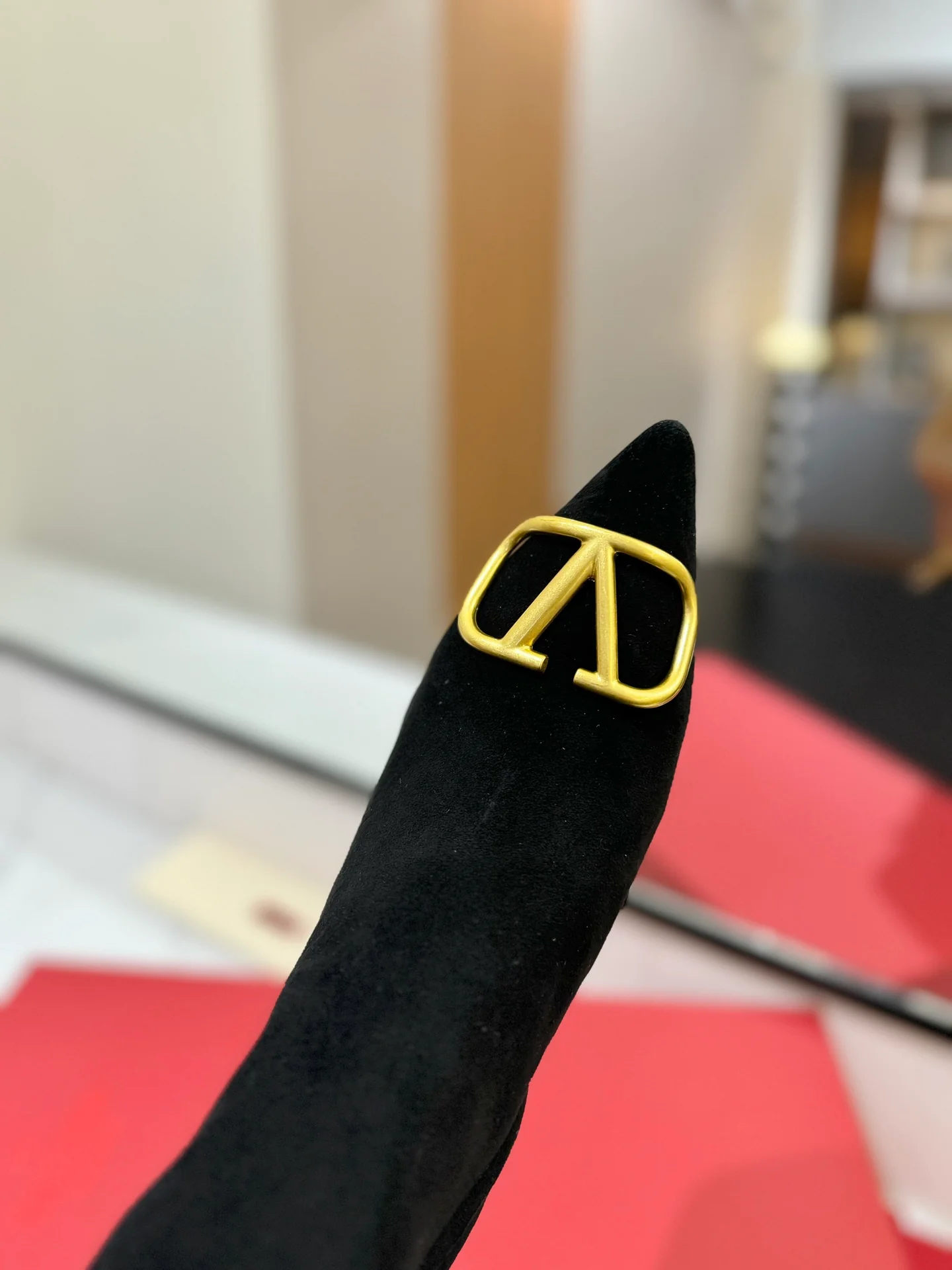 Ботинки для верховой езды Valentino 2024 - Изображение из коллекции - 1