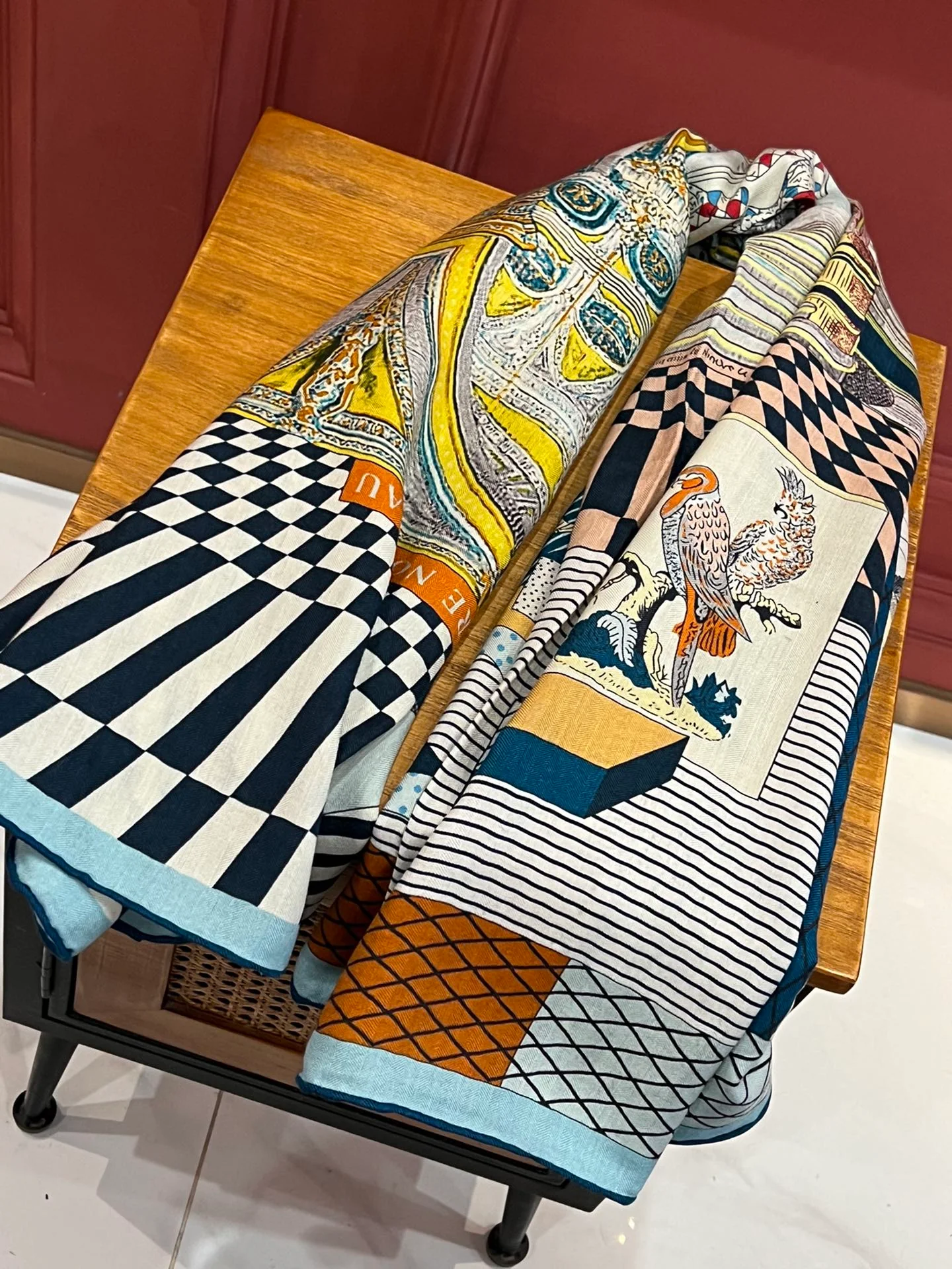 Шарф Hermes Grand Theatre Square Scarf - 140 см - Шелк-кашемир - Синий