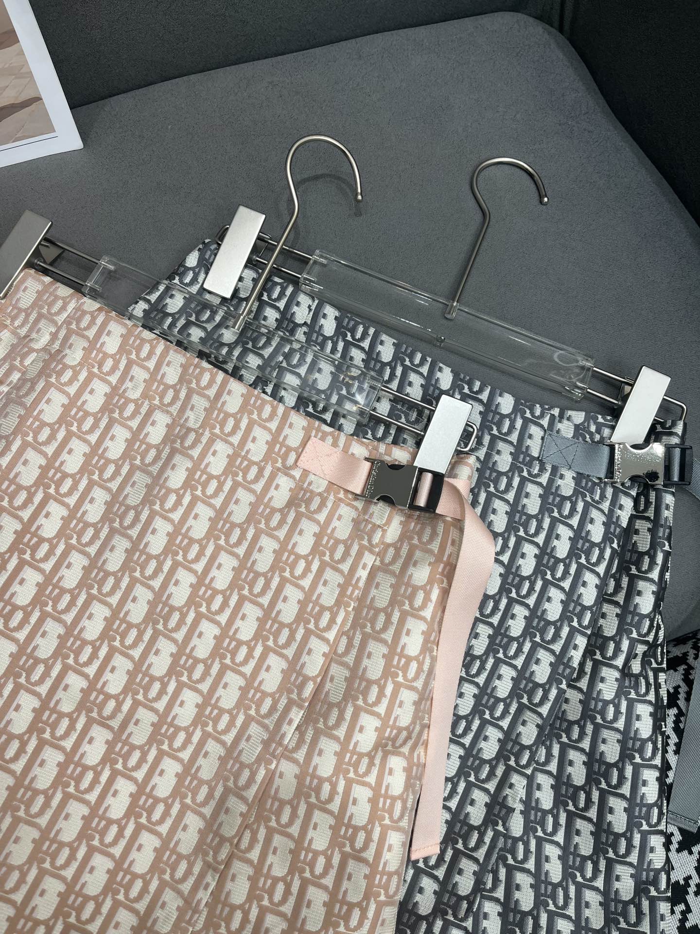 Новая коллекция Dior 2403-24ss Весна/Лето: шорты и юбка - Черный