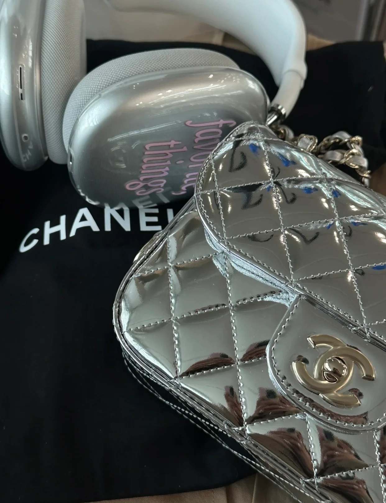 Весенняя коллекция Chanel - 24c - Сумка CF Star Flap Bag - Серебристый