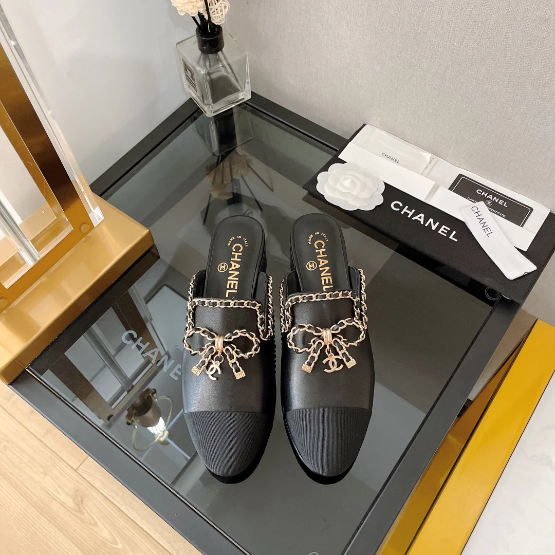 Chanel - Цепочка-бантик, полукрепление - Овечья кожа - Черный