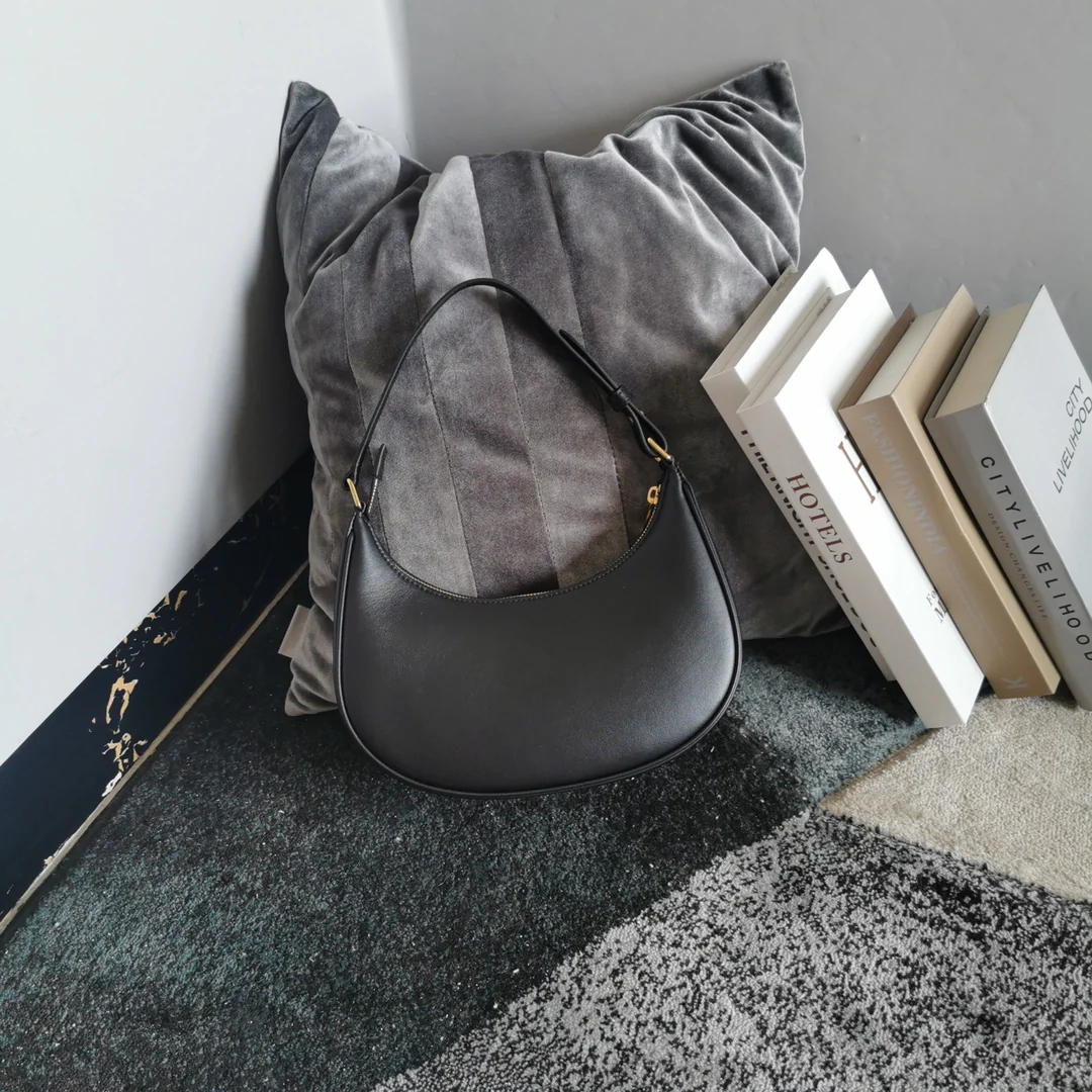 Сумка через плечо Celine Ava - гладкая кожа - черная