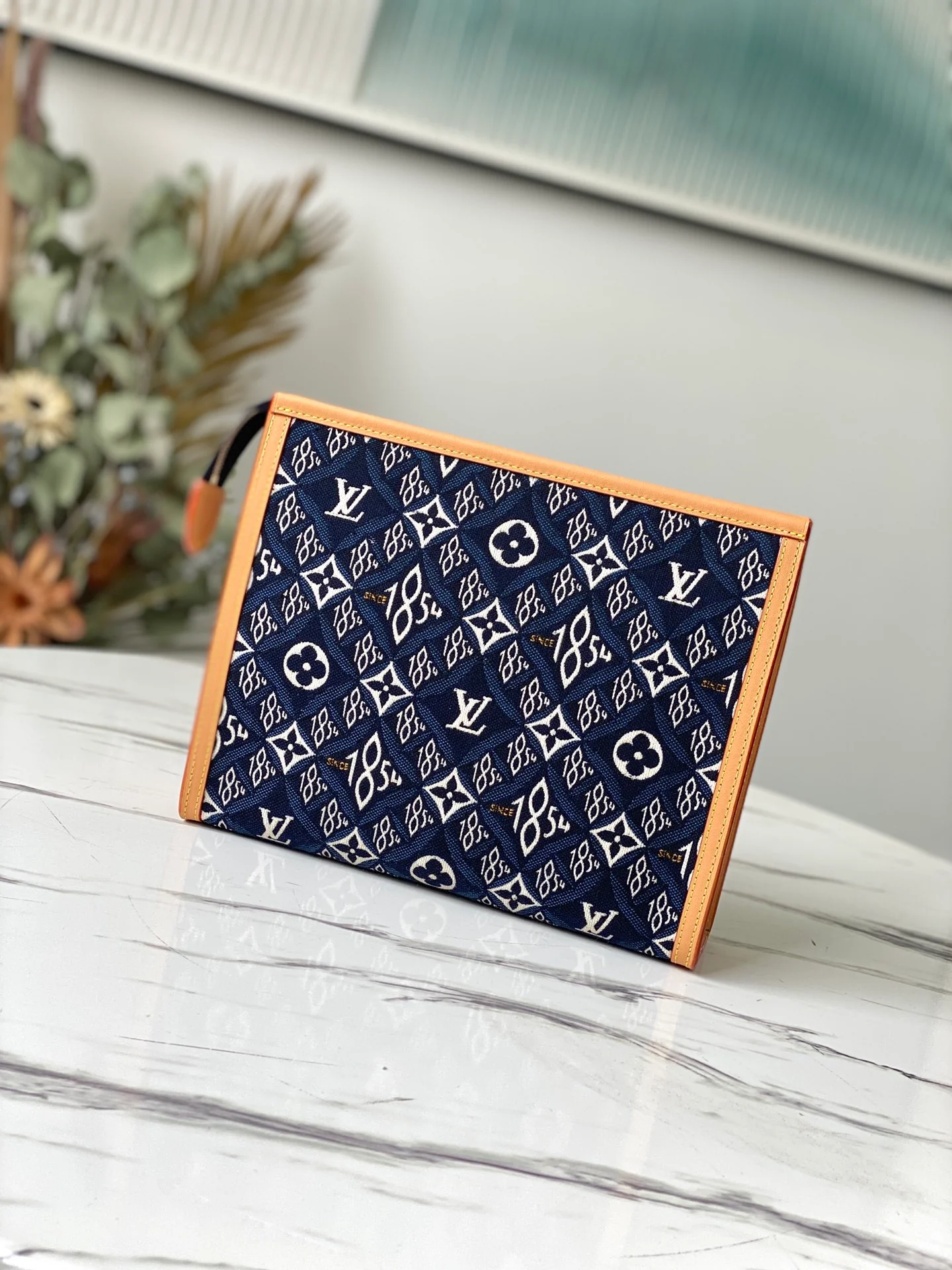 lv-m80306-poche-toilette-26-toilet bag