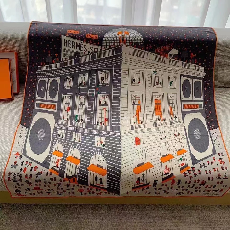 Hermes - Шарф Fu Bao Party - 100 см - 70 - Кашемир - 30 - Шелк