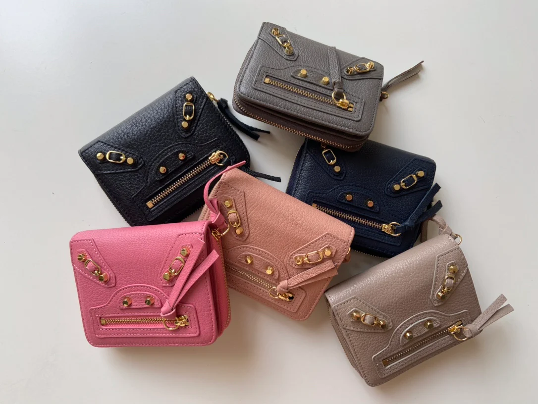 Balenciaga-新款两折短夹-集合图