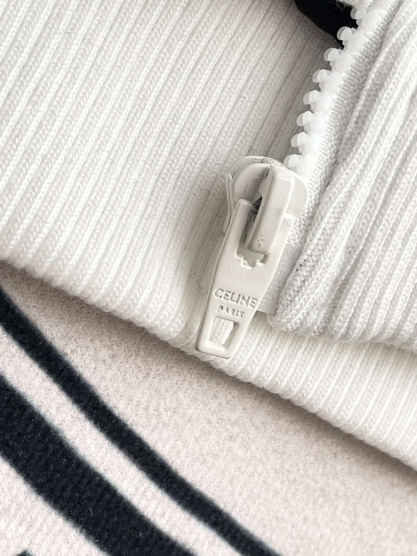 Блузовой костюм Celine 2403 из бархата