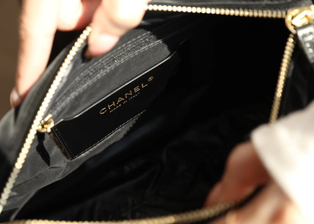 Chanel Grandsac Bowling Black