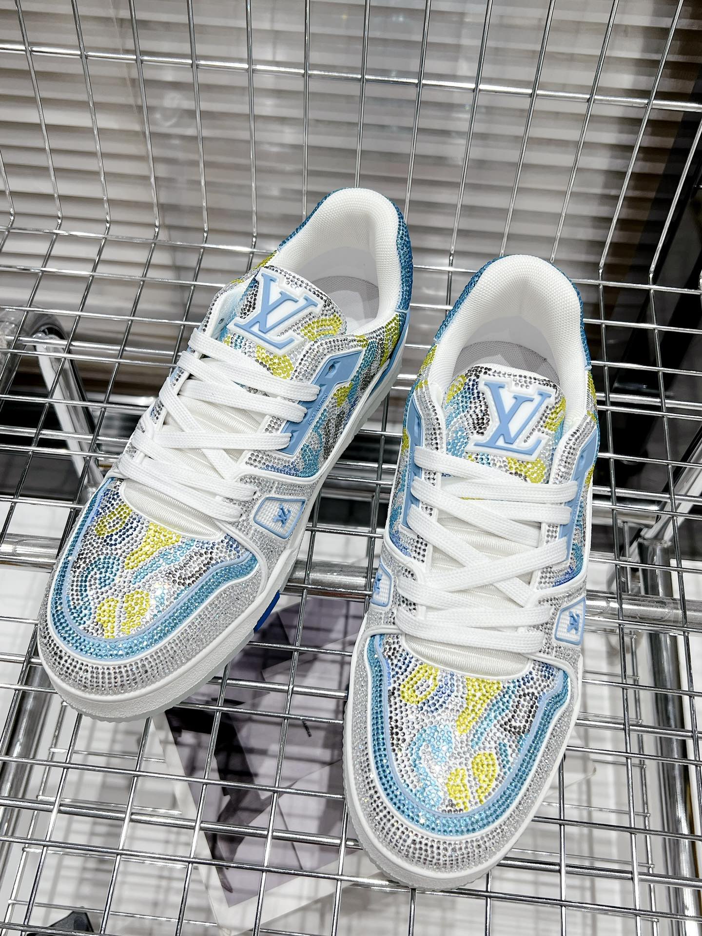 Кроссовки LV Trainer - Скейтбордистские кроссовки - Глянцевый узор, сине-серебристый - Унисекс