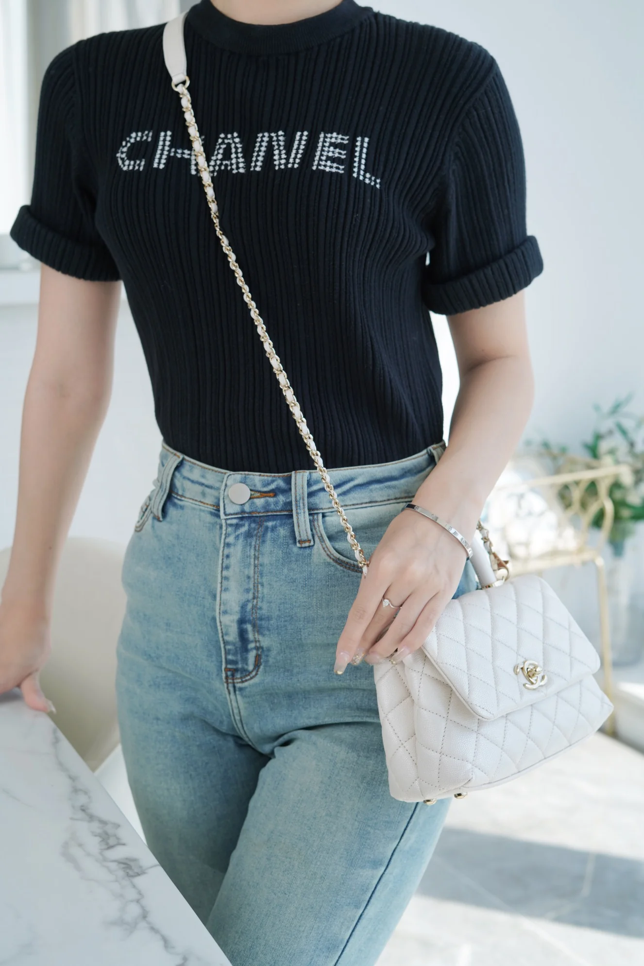 Chanel 2021 Coco Handle из зернистой телячьей кожи - жемчужно-белый - мини-сумка