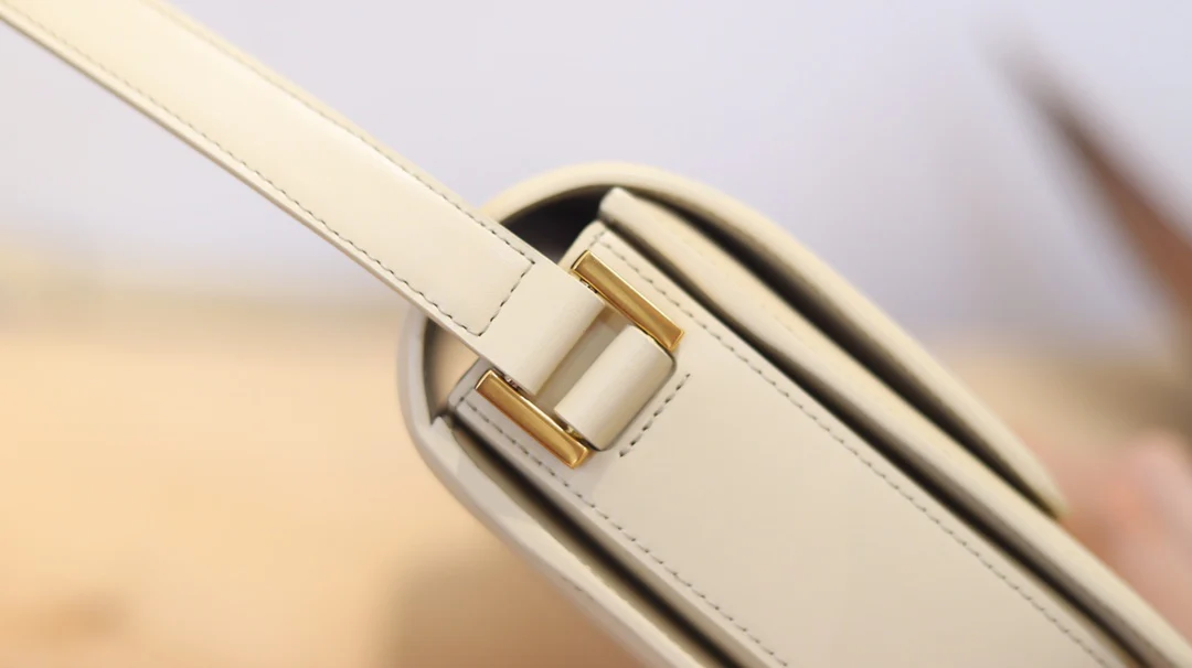 YSL Solferino Булочка с тофу - Абрикос - 23см