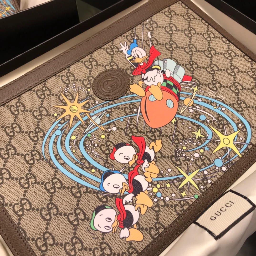 Клатч Gucci с Дональдом Даком