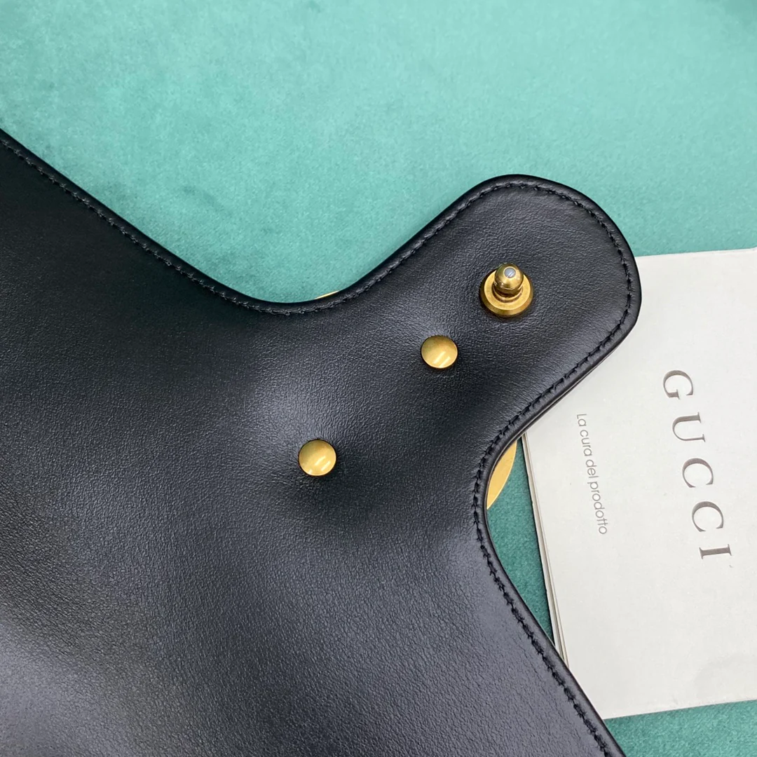 Gucci Marmont Black Medium 26cm - 26-7-5cm