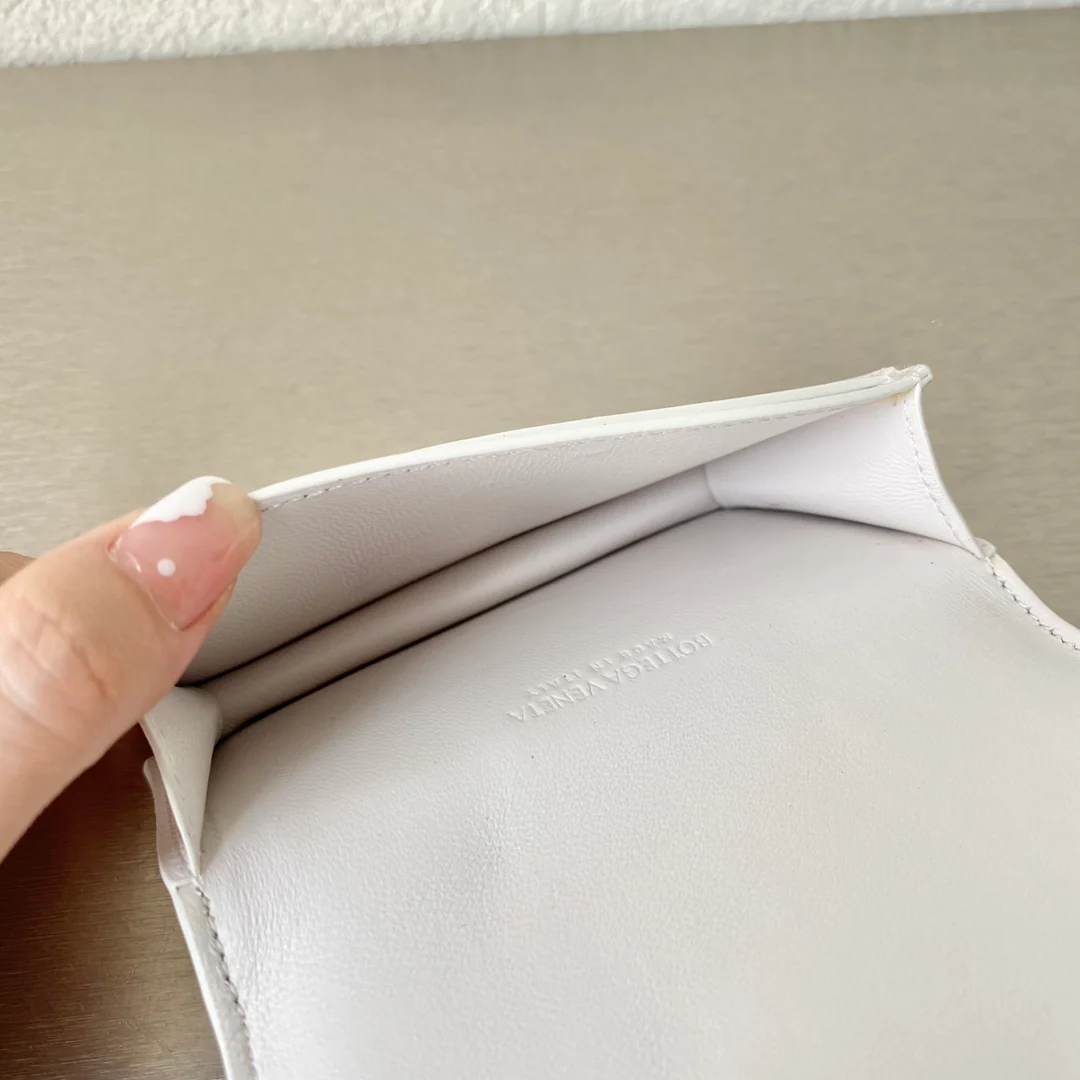 BV-大格翻盖卡包 小羊皮 12.2×7.5×2.5cm