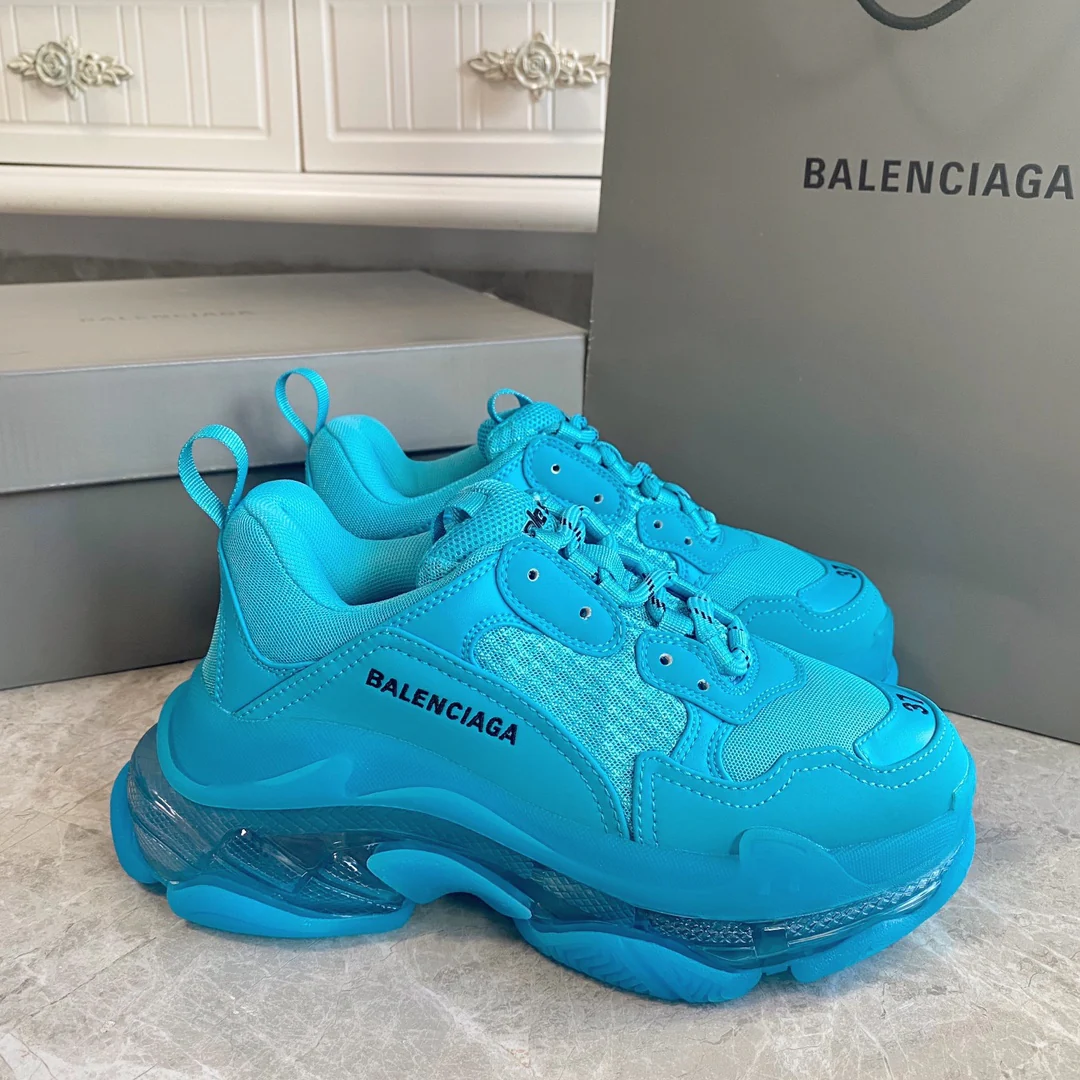 Кроссовки Balenciaga Triple S Cushion Dad Shoes - 1