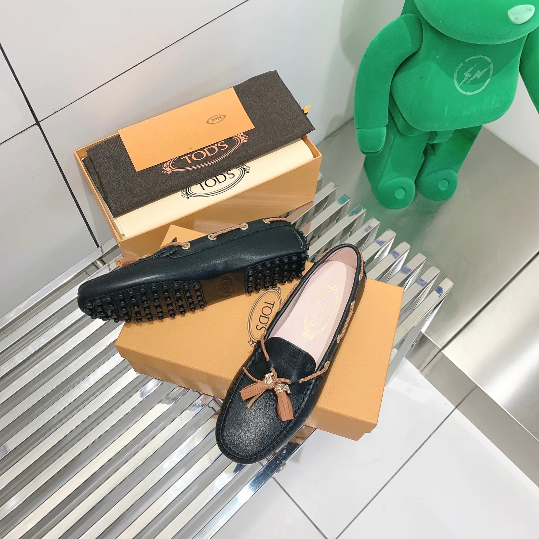 Tods - Подвеска с кисточкой - Лоферы - Туфли без шнурков - 2