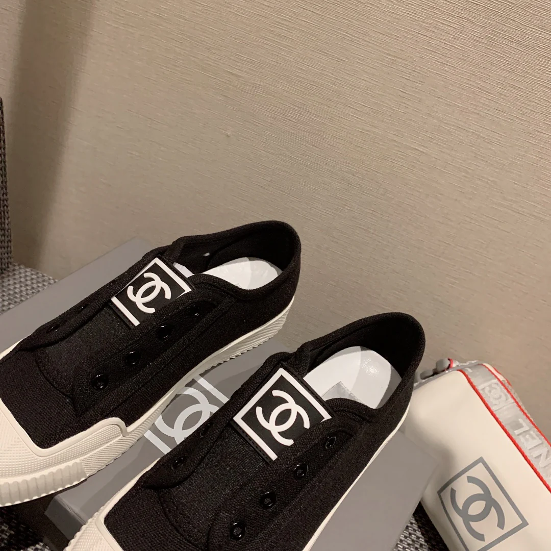 Винтажные парусиновые туфли Chanel - черные