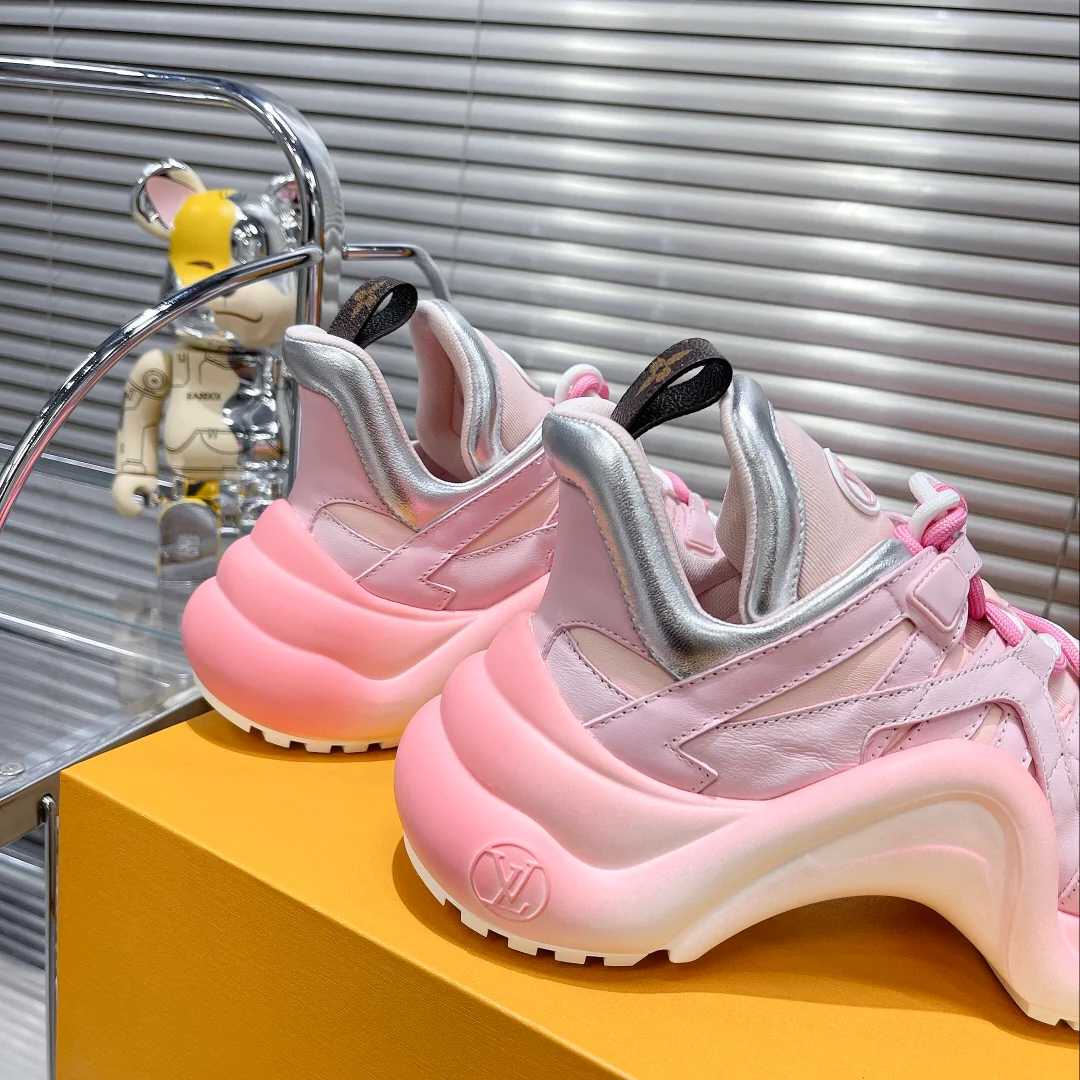 LV-archlight-casual athletic dad shoes-3