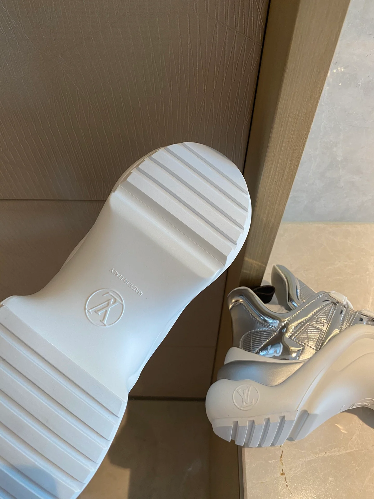 Обувь LV - LV - массивные кроссовки - 2