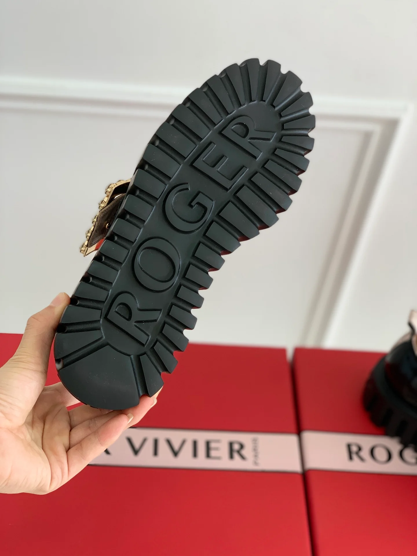 Официальный сайт RV21S, осенне-зимняя коллекция, лоферы-1