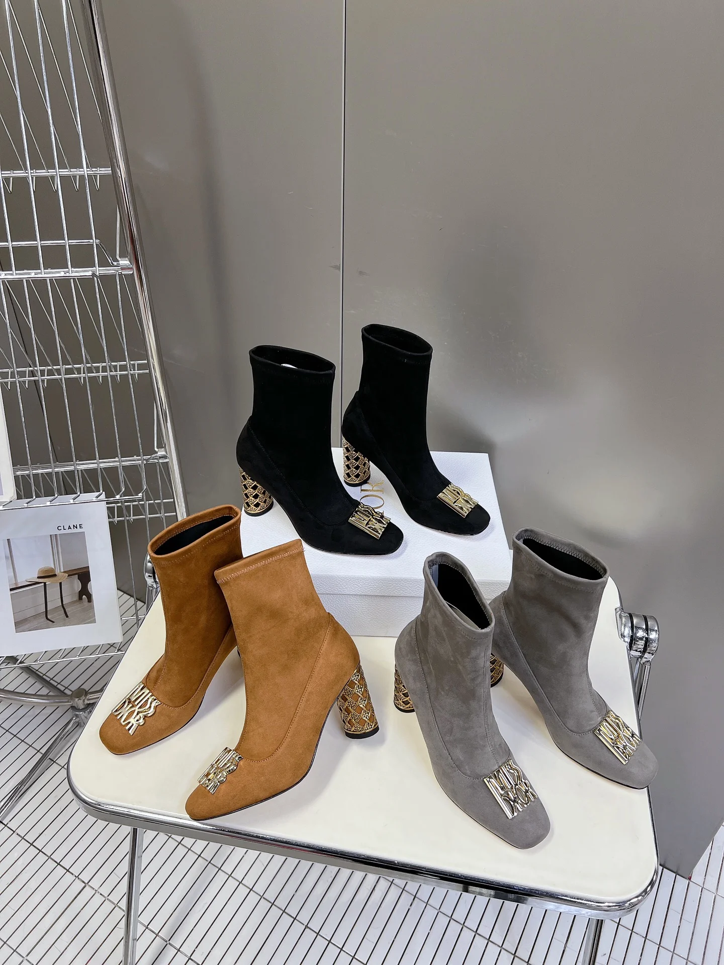 Сапоги для верховой езды Dior 2024, 8 см - изображение из коллекции.