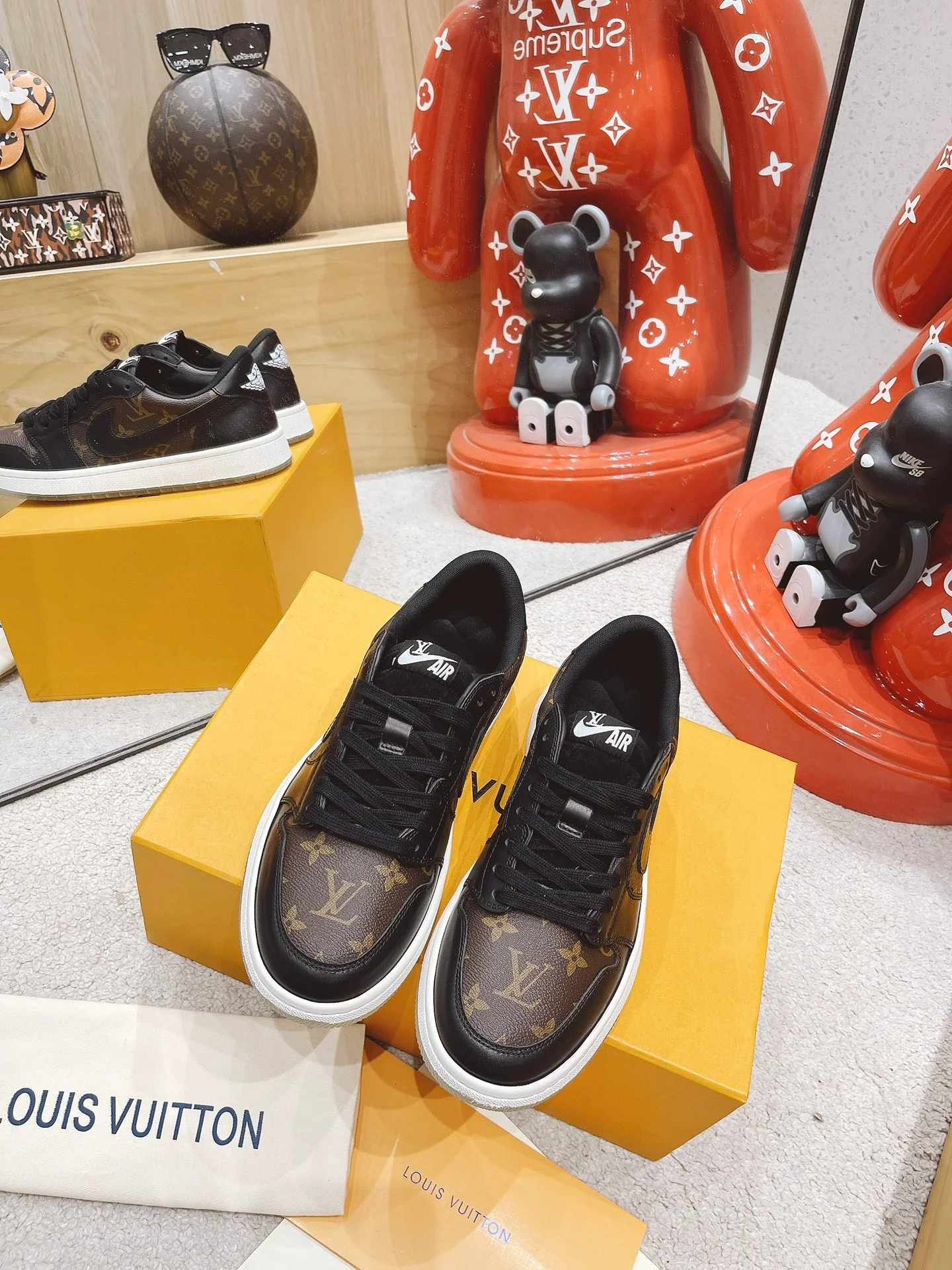 Обувь LV - коллаборация LV x Nike - повседневная обувь