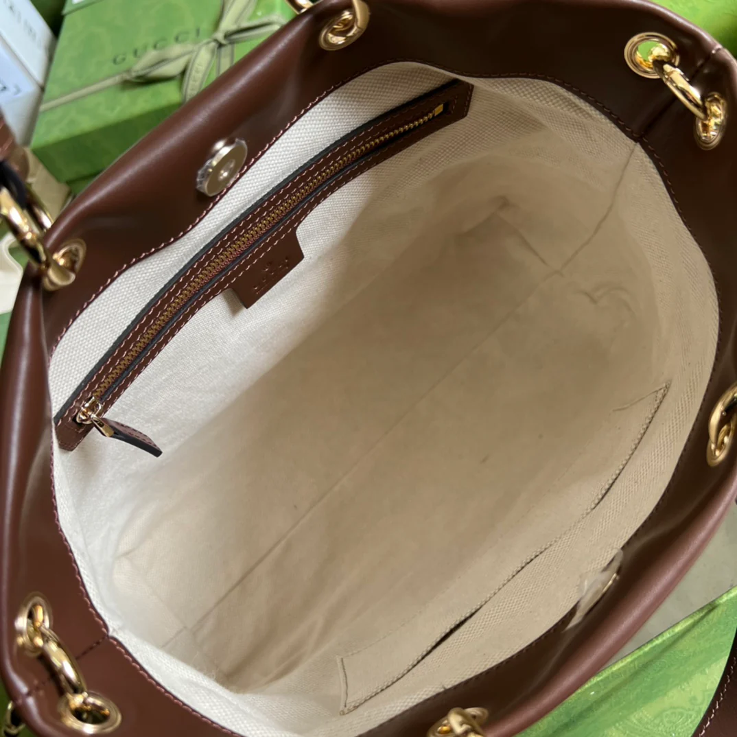 Средняя квадратная сумка Gucci Ophidia (34x28x12 см) из коричневого денима.