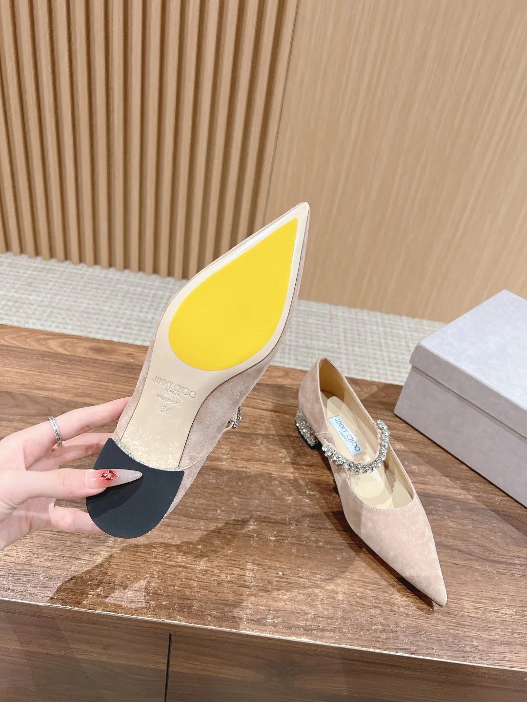 Jimmy - Колье с одной лямкой и кристаллами - Туфли Мэри Джейн - Абрикосово-розовый