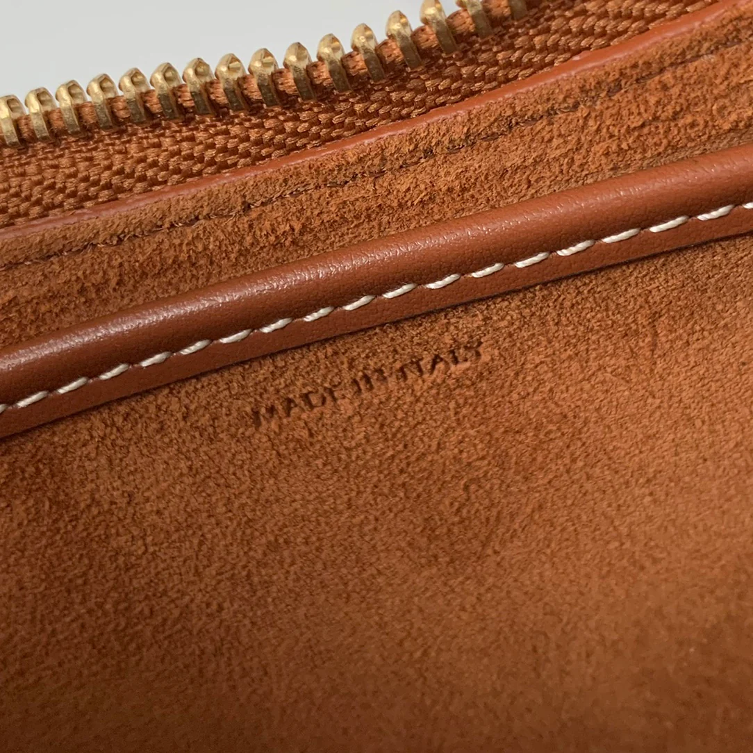 Сумка Celine Ava с цепочкой, новая модель 2022 года - 1 шт.