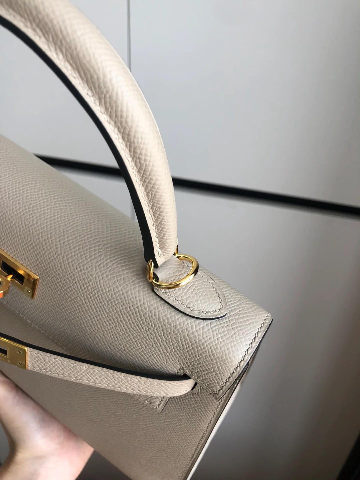Hermes Kelly 25 Epsom Grey с золотой пряжкой