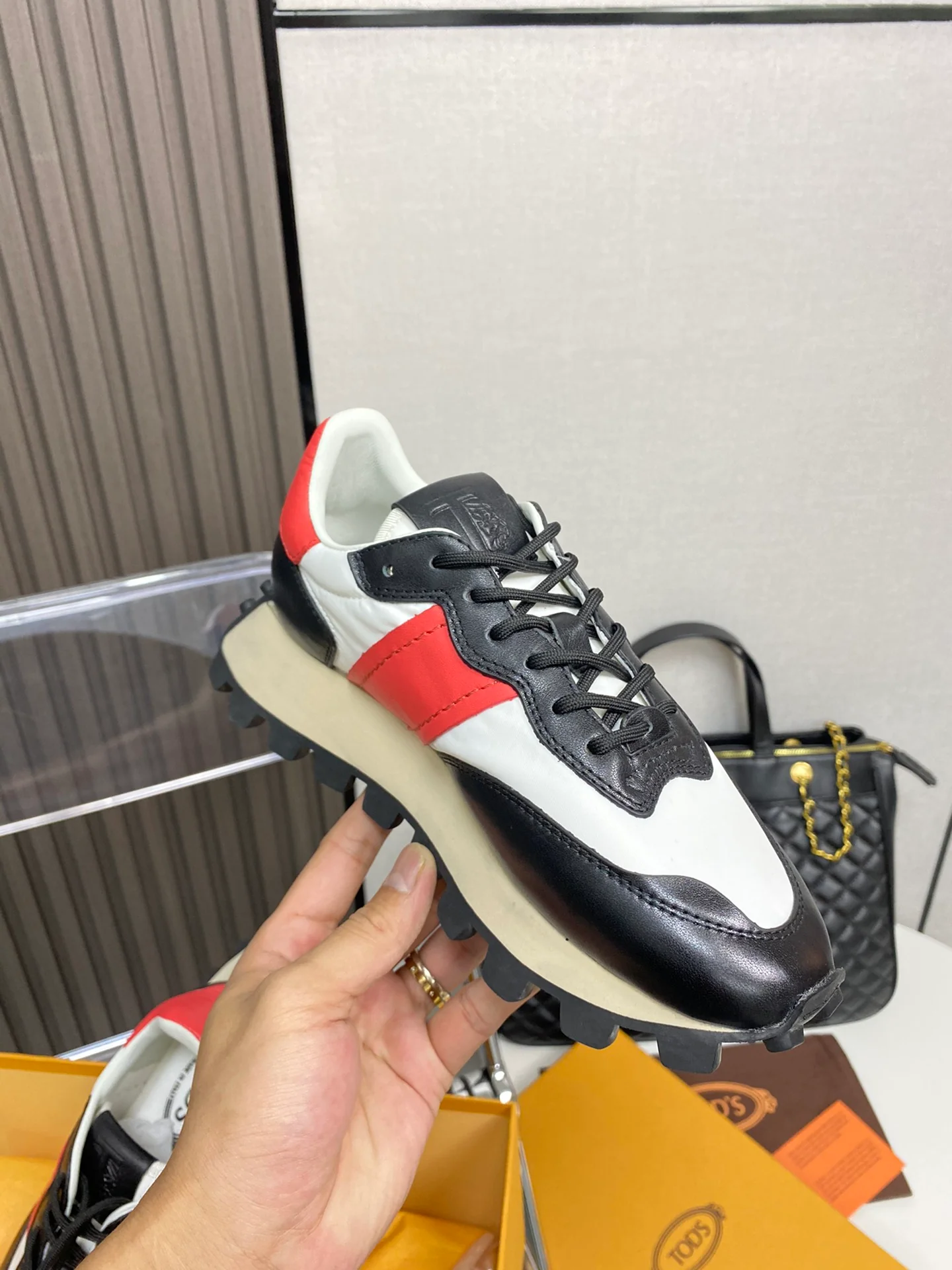 Tods - Повседневная обувь - Кроссовки - Черно-красные