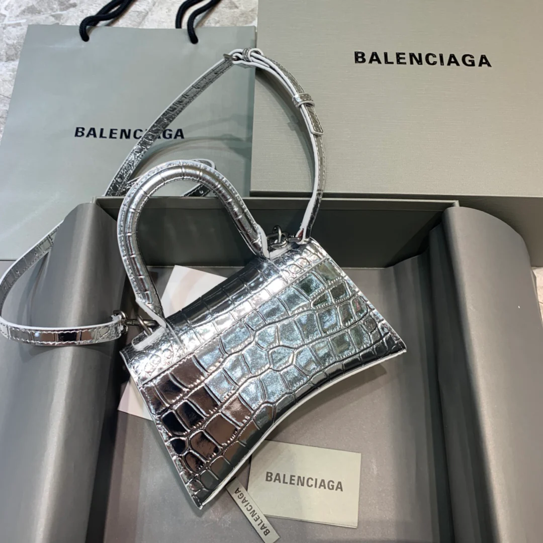 Сумка Balenciaga Hourglass, размер XS, серебристый, с крокодиловым рисунком